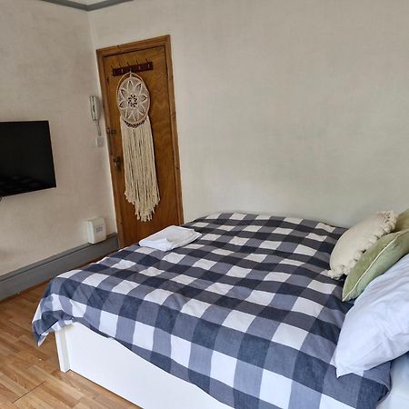Bright Studio Apartment In A Perfect Location London Luaran gambar